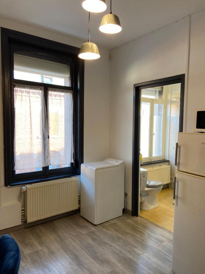 Le Petit Gayant Apartment Douai Bagian luar foto